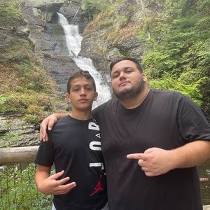 Meet your Posher, Giovanni